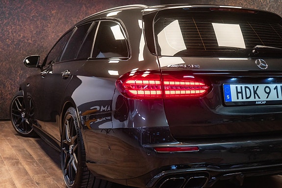Mercedes-Benz AMG GT 43 11 of 30