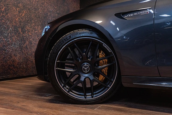 Mercedes-Benz AMG GT 43 12 of 30
