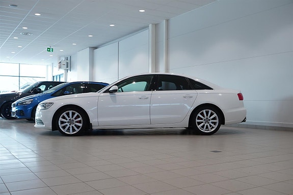 Audi A6 4 of 11