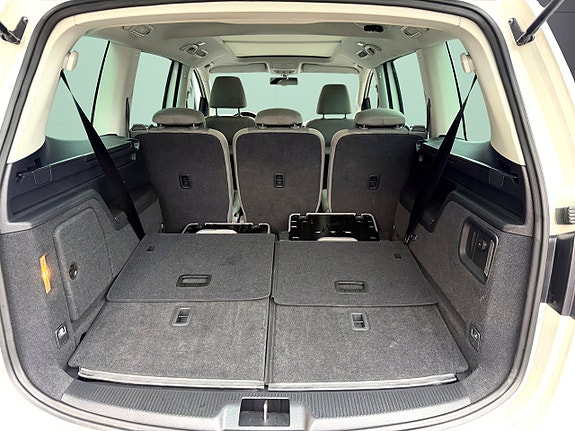 Volkswagen Sharan 13 of 22