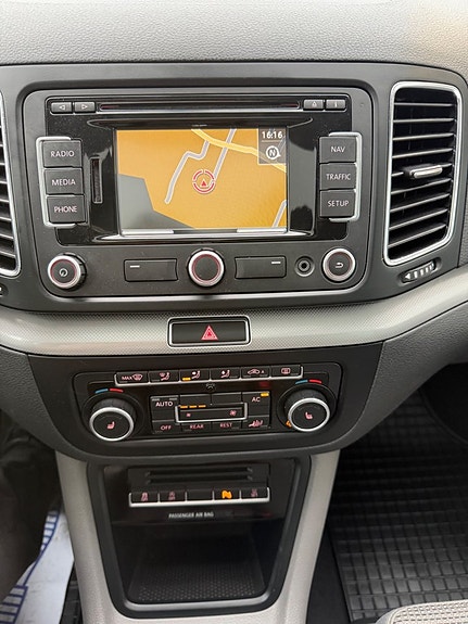 Volkswagen Sharan 16 of 22
