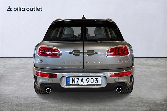 MINI Clubman Cooper SD 8 of 25