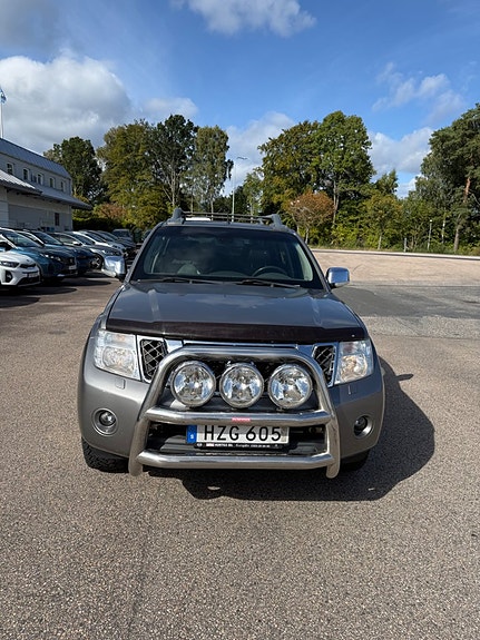 Nissan Navara 4 of 19