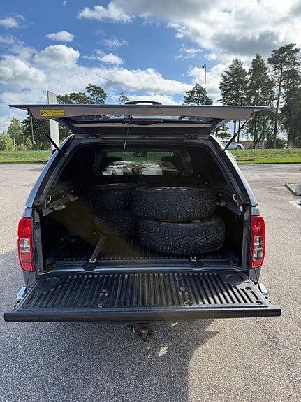 Nissan Navara 9 of 19
