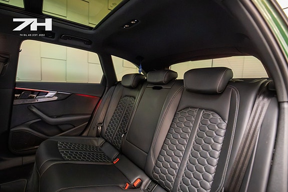 Audi RS4 23 of 26
