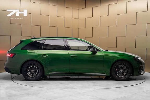 Audi RS4 6 of 26