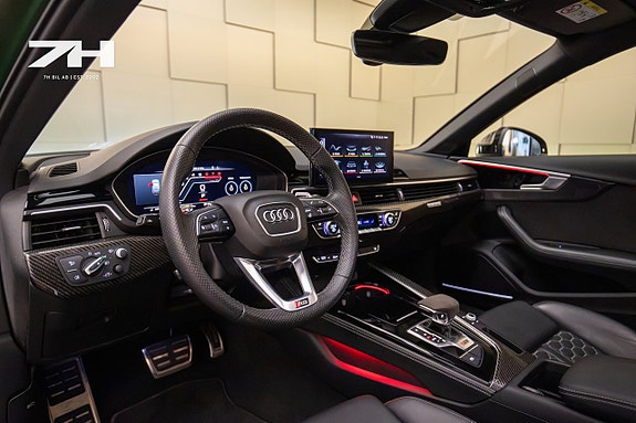 Audi RS4 9 of 26
