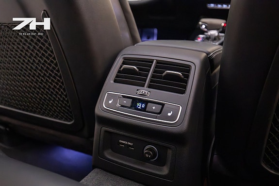 Audi RS4 24 of 26