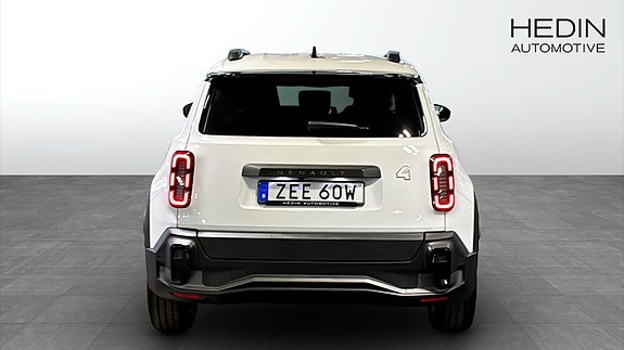 Renault 4 E-Tech 7 of 12