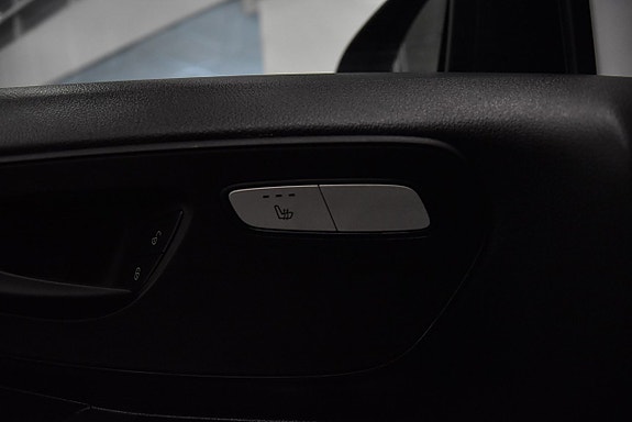 Mercedes-Benz Vito 110 13 of 17