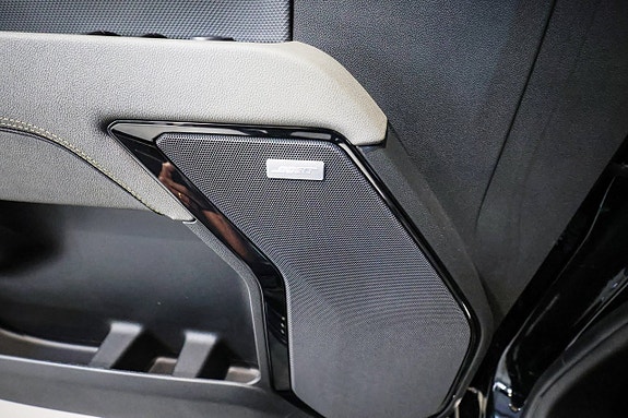 Chevrolet Silverado EV 30 of 30