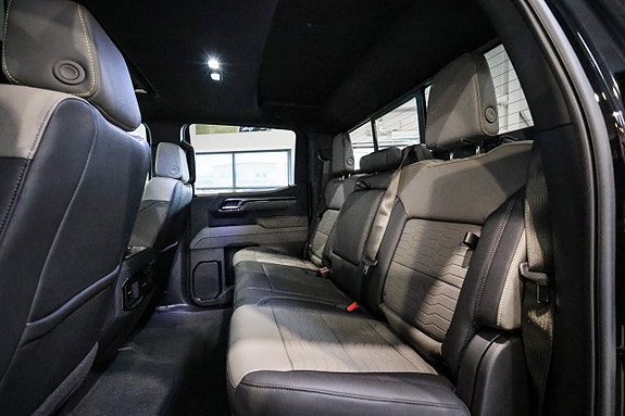 Chevrolet Silverado EV 19 of 30