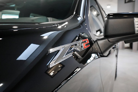 Chevrolet Silverado EV 13 of 30