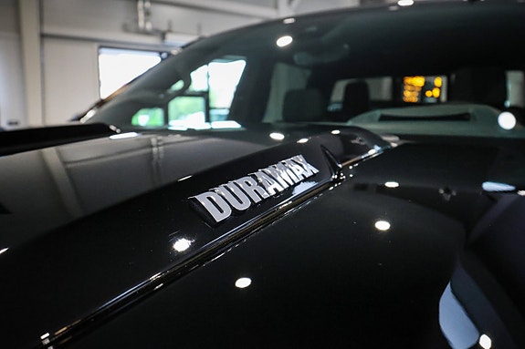Chevrolet Silverado EV 12 of 30