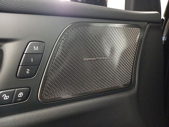 Volvo V60 12 of 15