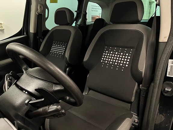 Citroen Berlingo 11 of 23