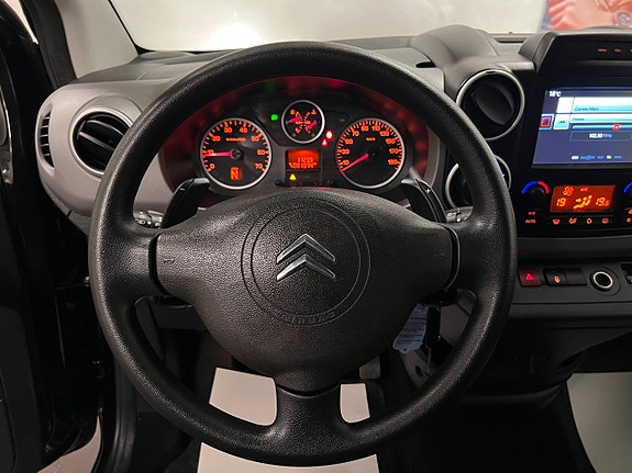 Citroen Berlingo 19 of 23