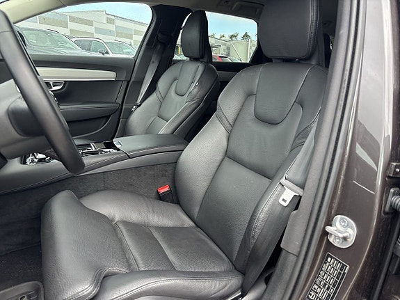 Volvo V90 6 of 7
