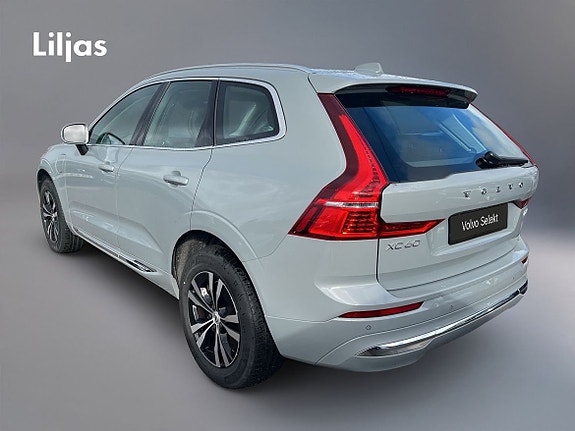 Volvo XC60 3 of 4