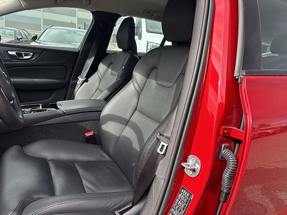 Volvo V60 5 of 6