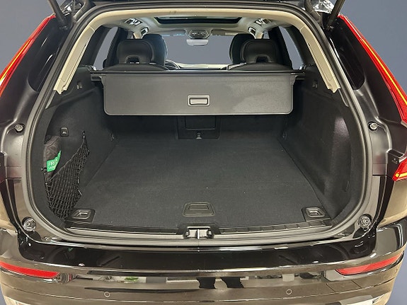 Volvo XC60 9 of 13