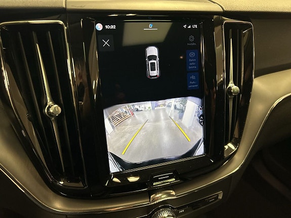 Volvo XC60 11 of 13