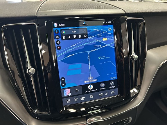 Volvo XC60 10 of 13