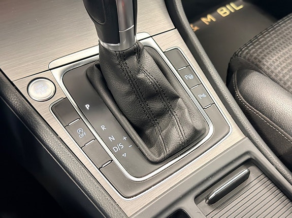 Volkswagen Golf I 16 of 27