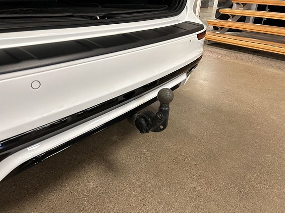 Volvo V60 10 of 13