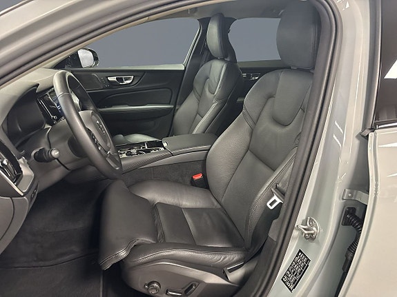 Volvo V60 6 of 12