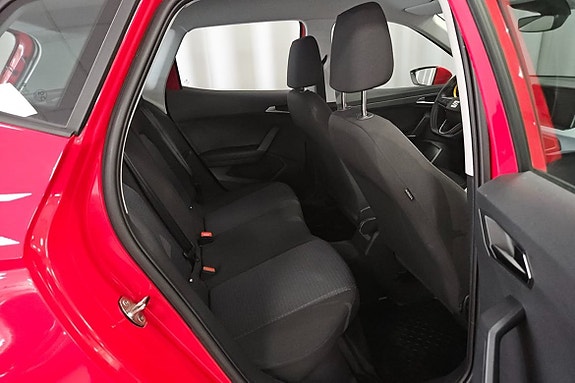 Seat Arona 8 of 9