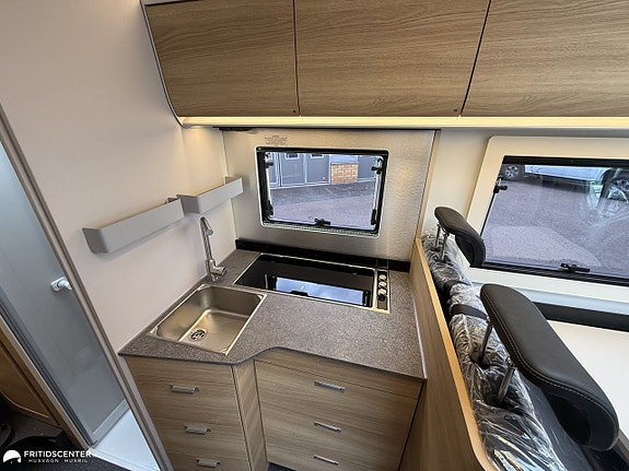 Adria Coral SELECT 670 SL 140HP *NYHET 2027* 7 of 21