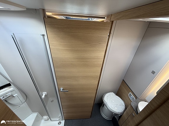 Adria Coral SELECT 670 SL 140HP *NYHET 2027* 17 of 21