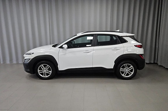 Hyundai Kona 2 of 11