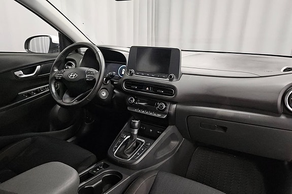 Hyundai Kona 8 of 11