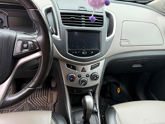 Chevrolet Trax 3 of 6