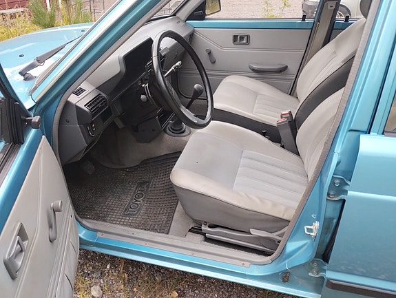 Toyota Starlet 7 of 9