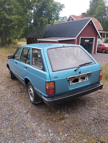 Toyota Starlet 4 of 9