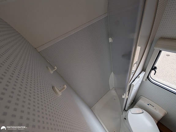 Knaus SUN TI 650 *ALDE / Solpanel / Öppen planlösning 17 of 21