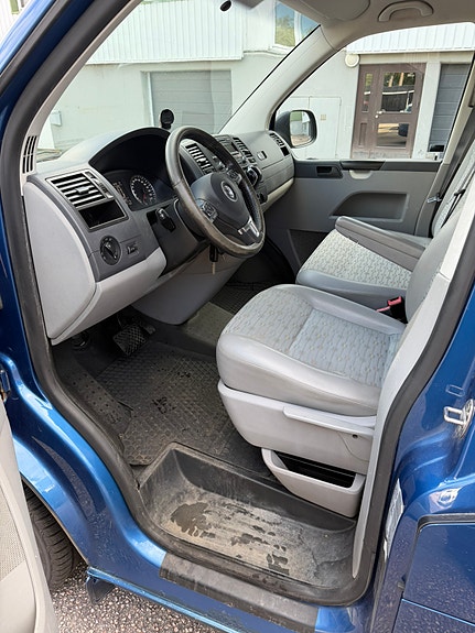 Volkswagen Transporter 8 of 18