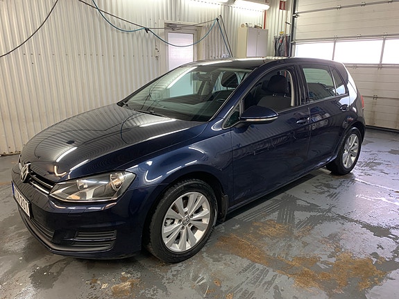 Volkswagen Golf VII 3 of 21