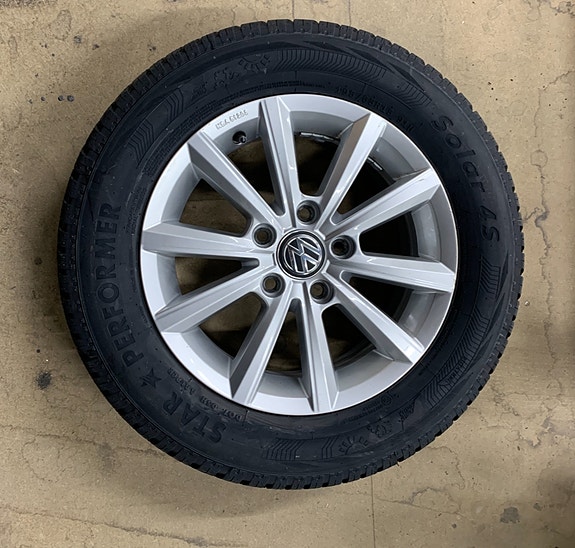 Volkswagen Golf VII 20 of 21