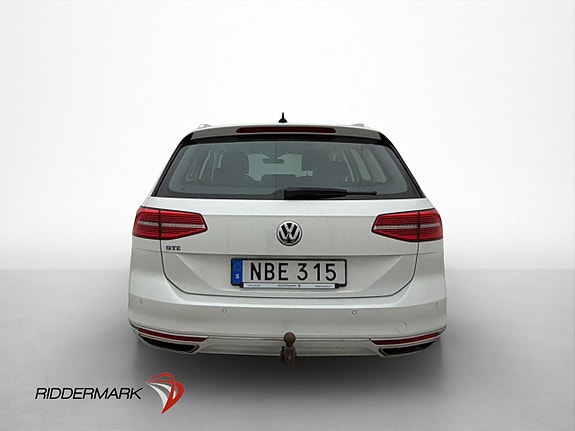 Volkswagen Passat 6 of 30