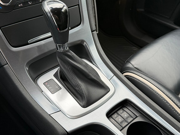 Ford Mondeo 11 of 14