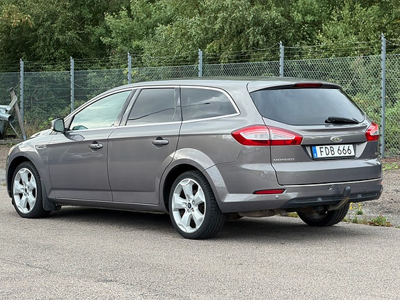 Ford Mondeo 5 of 14
