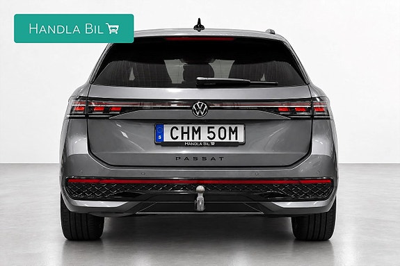 Volkswagen Passat 6 of 29