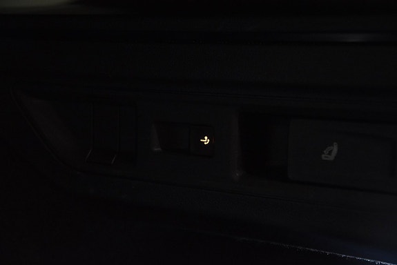 Volkswagen Passat 28 of 29