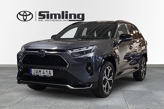 Toyota RAV4 Plug-in Hybrid 2 of 26