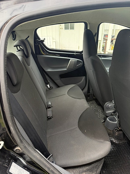 Toyota Aygo 5 of 5