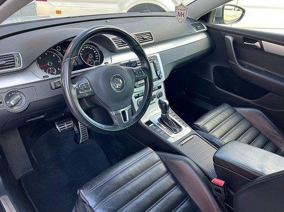 Volkswagen Passat Alltrack 9 of 16